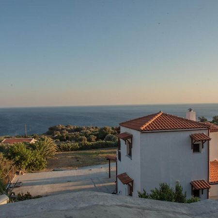 Ligres Beach - 2 Bedrooms Apartment Sea View Agia Paraskevi  Extérieur photo