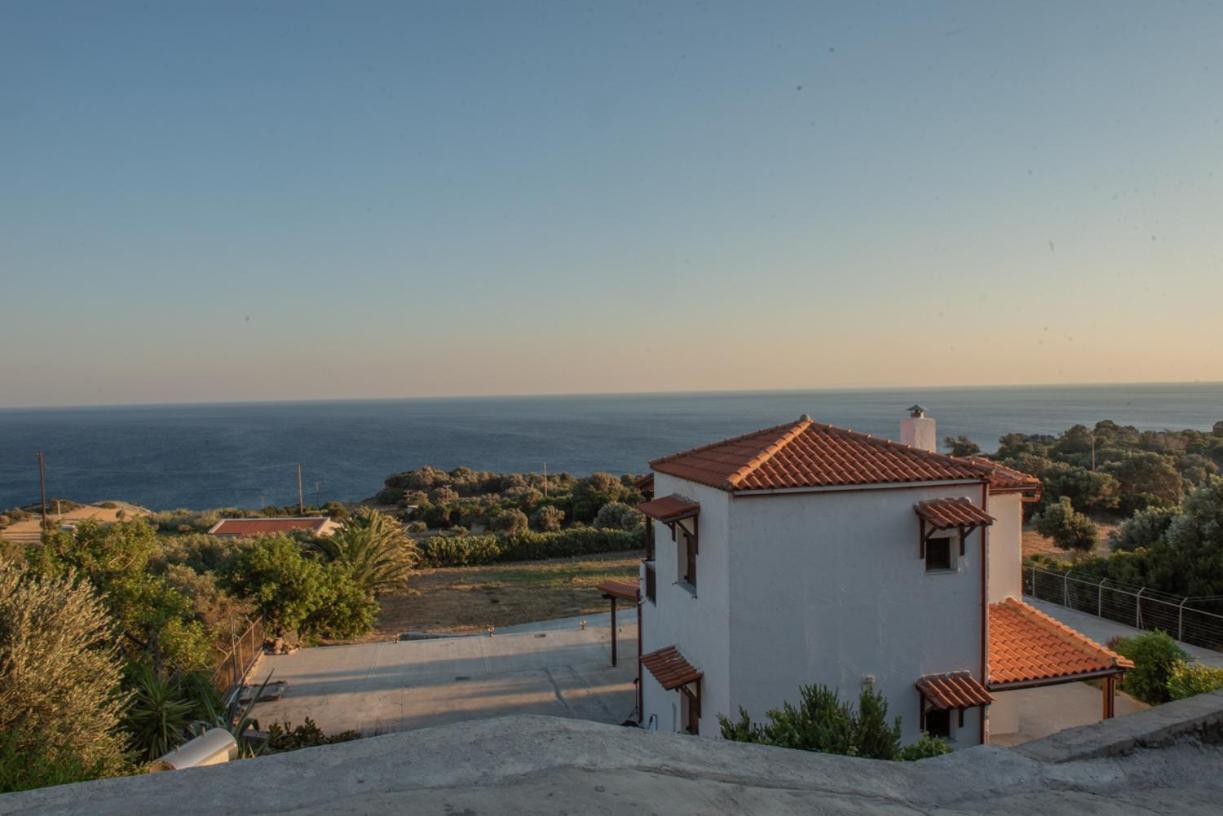 Ligres Beach - 2 Bedrooms Apartment Sea View Agia Paraskevi  Extérieur photo